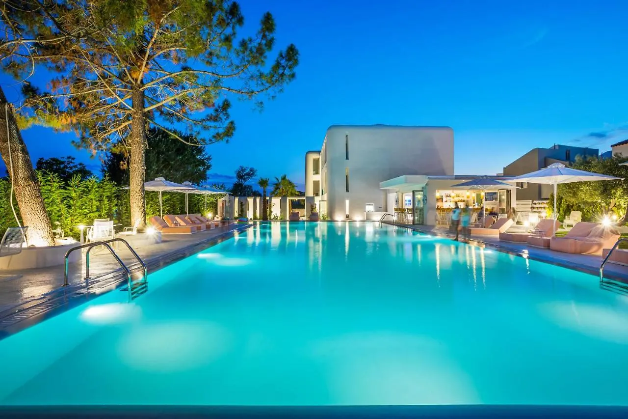 Cocoοns Luxury Suites & Villas Fourka 0*,  Greece