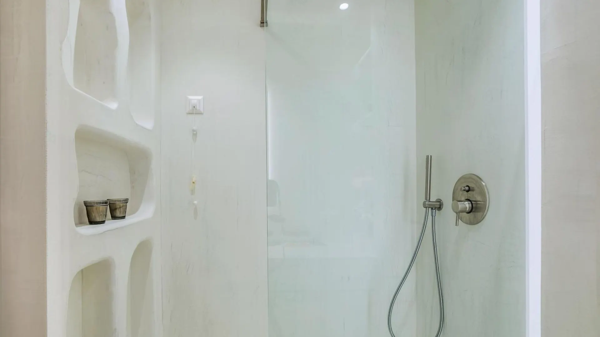 Cocoοns Luxury Suites & Villas Fourka 0*,  Greece