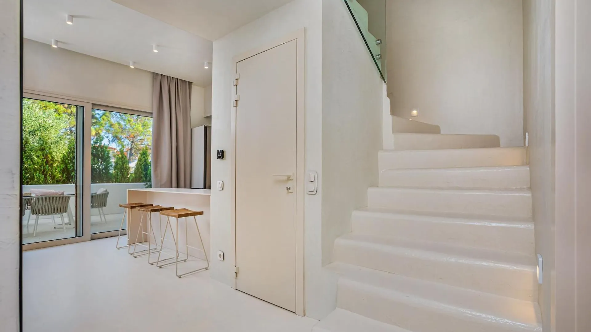 Cocoοns Luxury Suites & Villas Φούρκα Ξενοδοχείο
