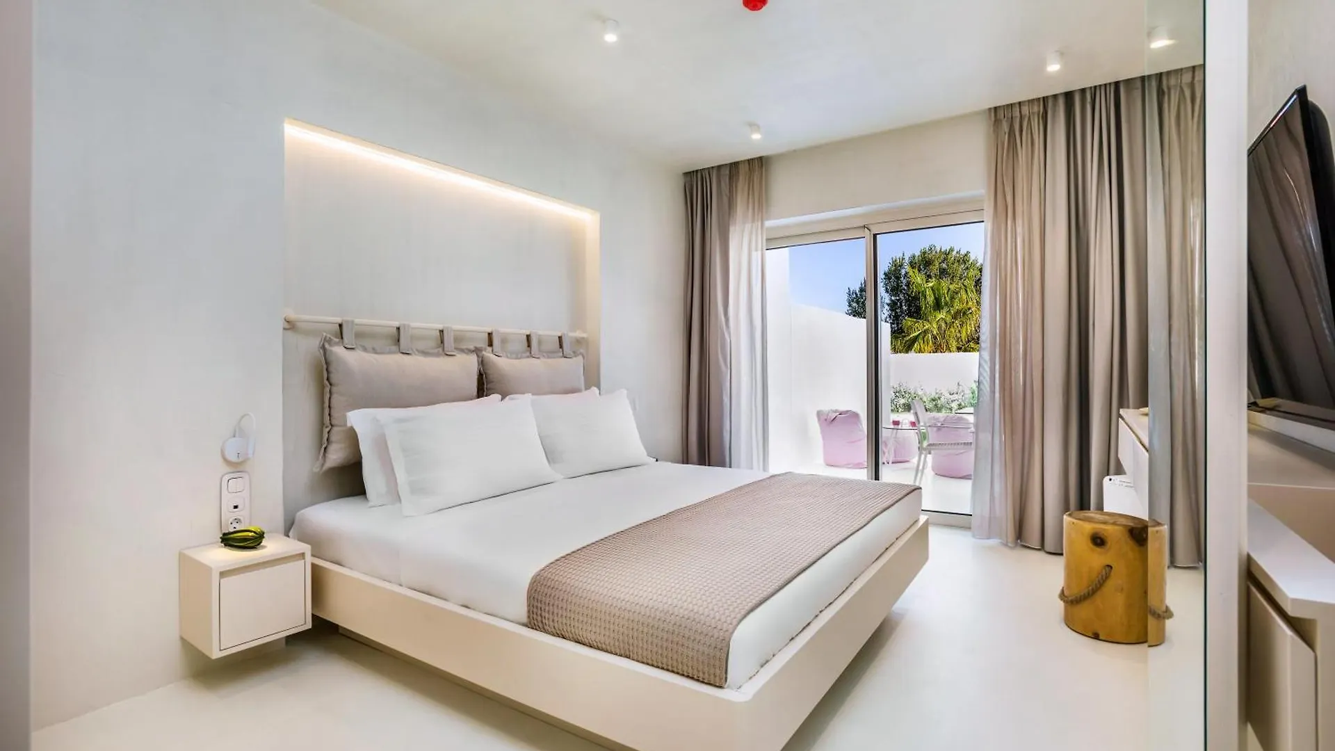 Cocoοns Luxury Suites & Villas Φούρκα Ξενοδοχείο